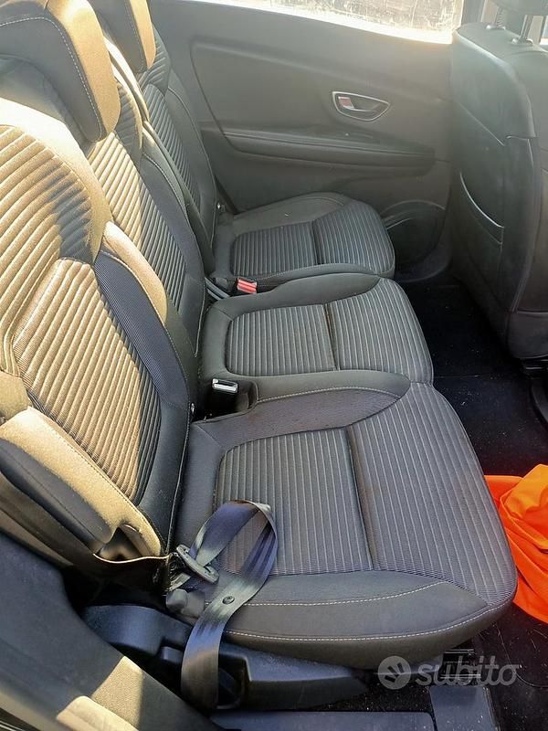 Usata Renault Grand Scénic IV 2017 Nero Monovolume