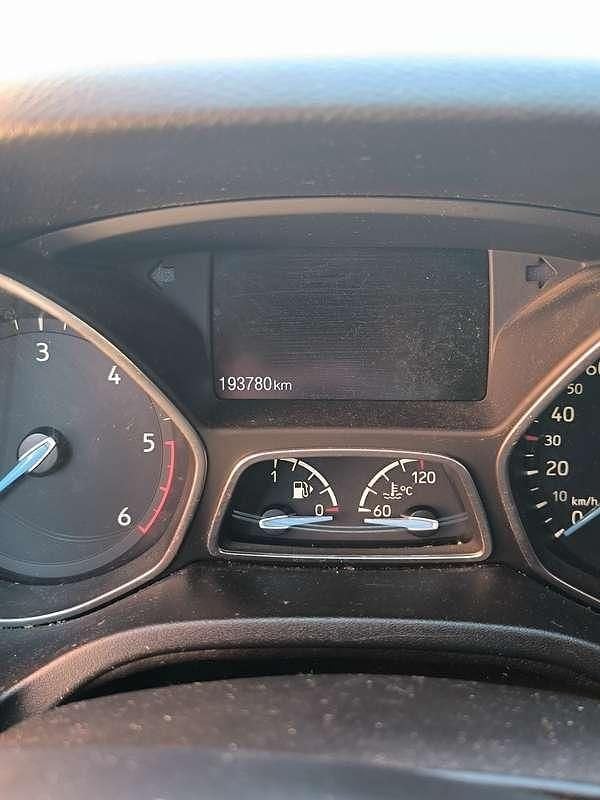 Usata Ford Focus Titanium S 120 CV (88 kW) 2015 Station wagon