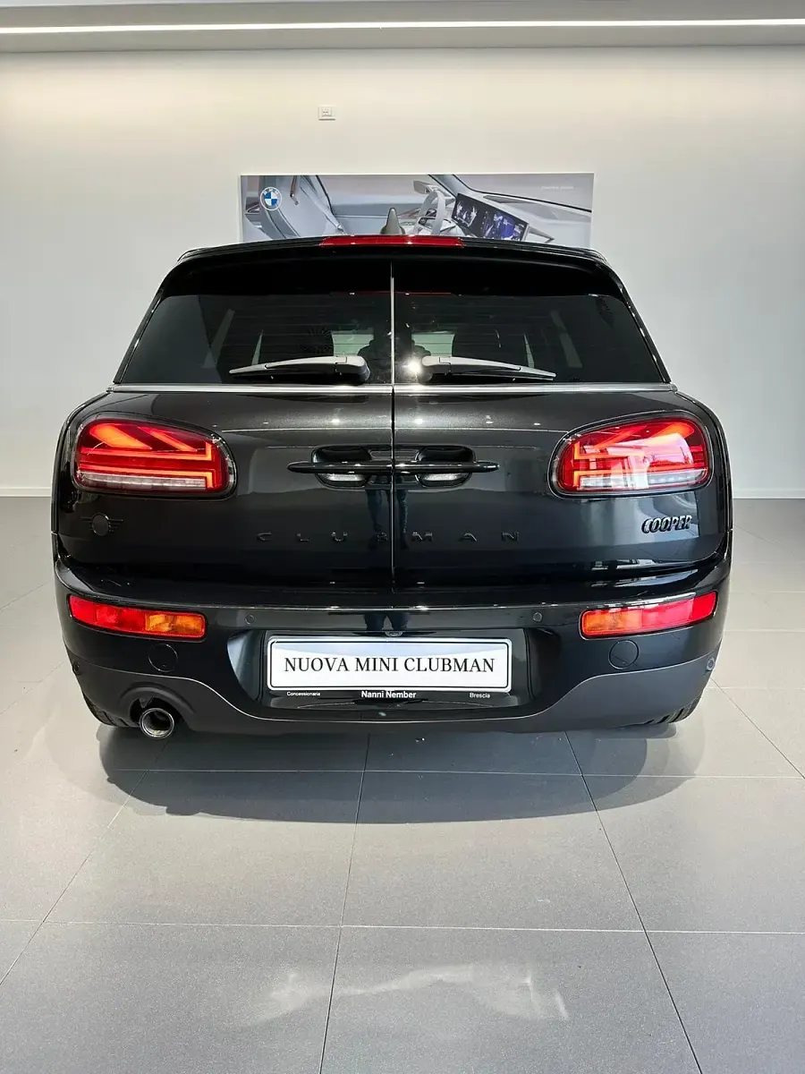 Usata Mini Cooper Clubman Premium Plus 135 CV (99 kW) 2022 Nero Station wagon