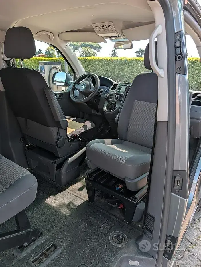 Usata VW Caravelle 170 CV (125 kW) 2014 Furgone