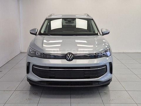 Grigio Nuova 2026 VW Tiguan Life SUV | 40.700 € (Buon prezzo) - Immagine 1/4