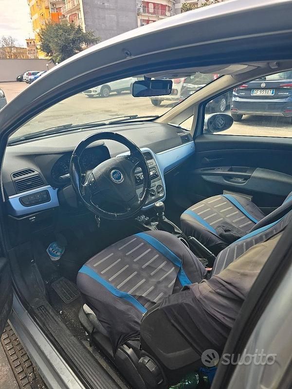 Usata Fiat Grande Punto 2007 Grigio Utilitaria