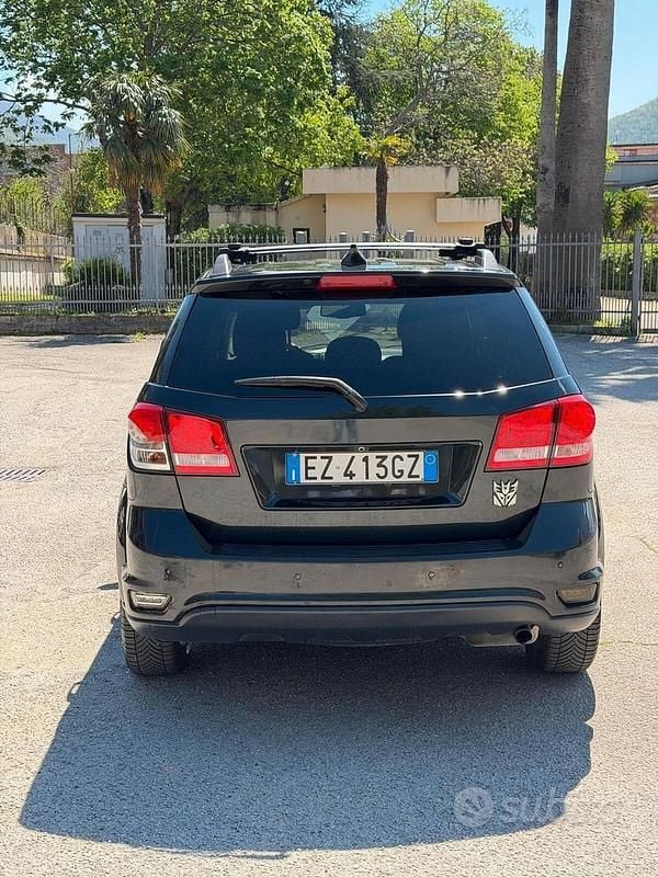 Usata Fiat Freemont Black Code 170 CV (125 kW) 2015 Nero SUV