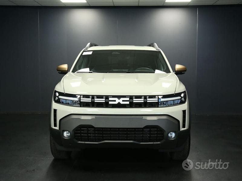 Nuova Dacia Duster Extreme 131 CV (96 kW) 2025 Grigio SUV