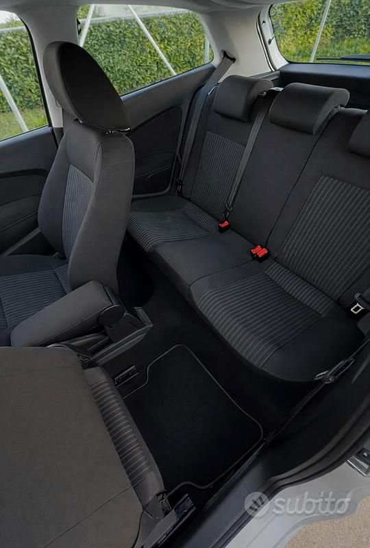 Usata VW Polo 90 CV (66 kW) 2011 Bianco Utilitaria