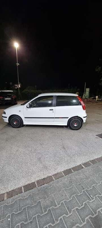 Usata Fiat Punto 131 CV (96 kW) 1997 Berlina