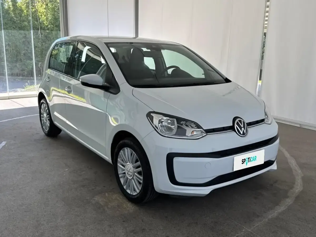 Usata VW up! Move 65 CV (47 kW) 2021 Bianco Utilitaria