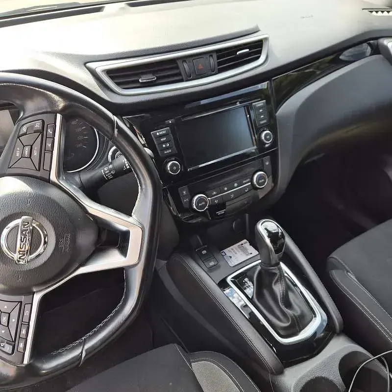 Usata Nissan Qashqai N-Connecta 131 CV (96 kW) 2017 SUV