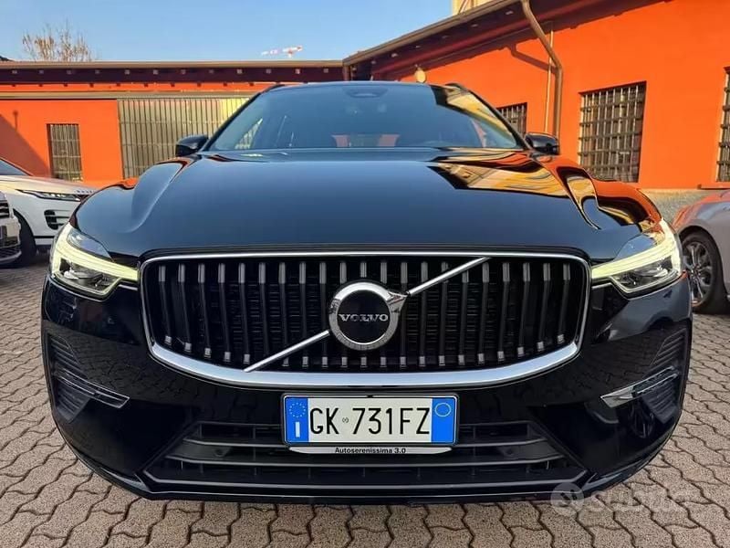 Usata Volvo XC60 Core 197 CV (144 kW) 2022 Nero SUV