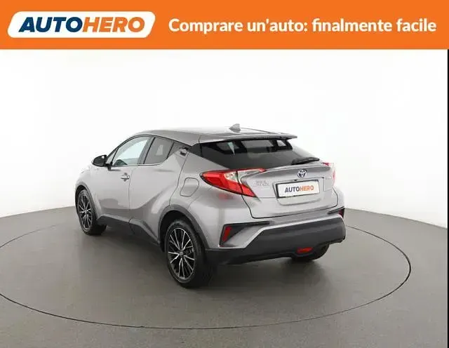 Usata Toyota C-HR Lounge 122 CV (89 kW) 2017 Grigio SUV