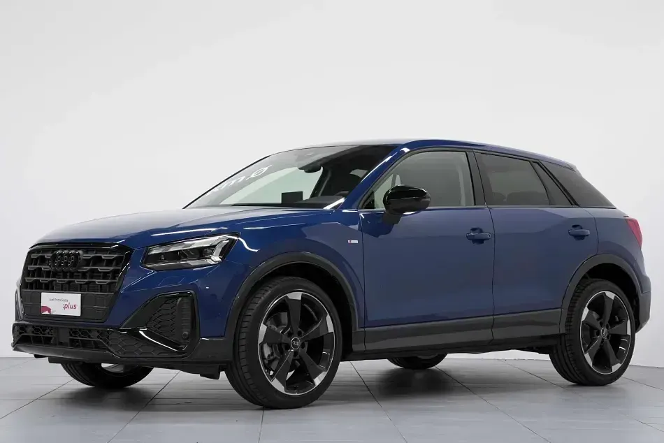 Nuova Audi Q2 S-Line 150 CV (110 kW) 2026 Blu SUV