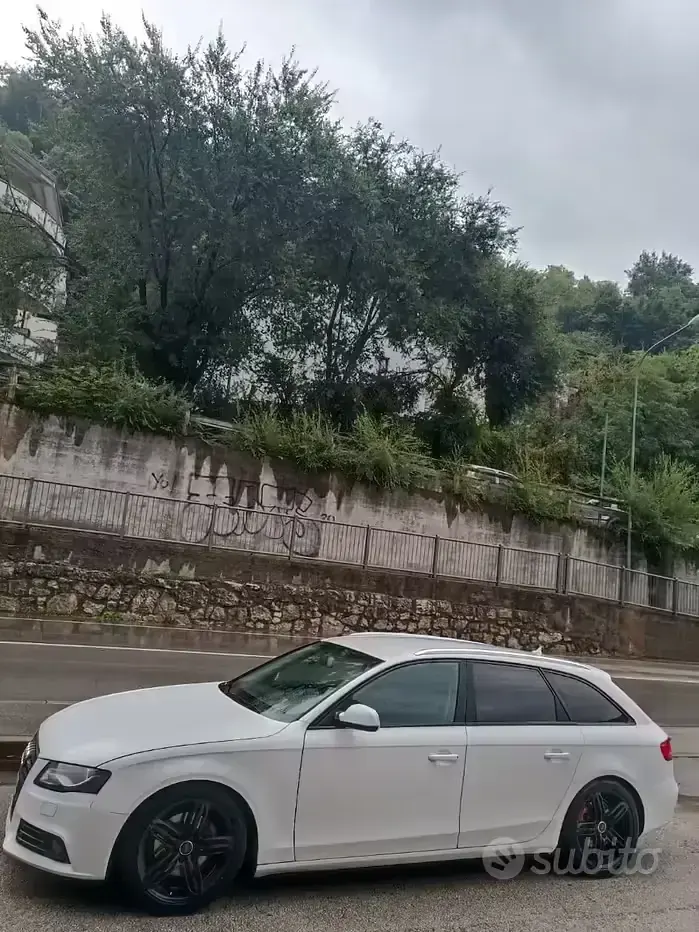 Usata Audi A4 143 CV (105 kW) 2009 Bianco Station wagon