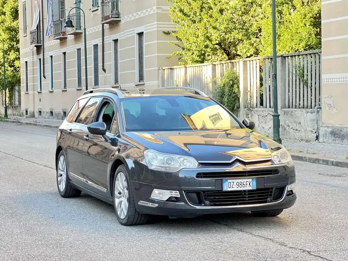 Usata Citroën C5 Exclusive 163 CV (119 kW) 2010 Grigio fulminator metallizzato Station wagon