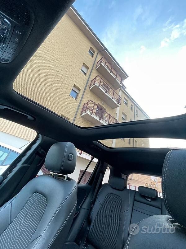 Usata Mercedes GLB200 2021 Nero SUV