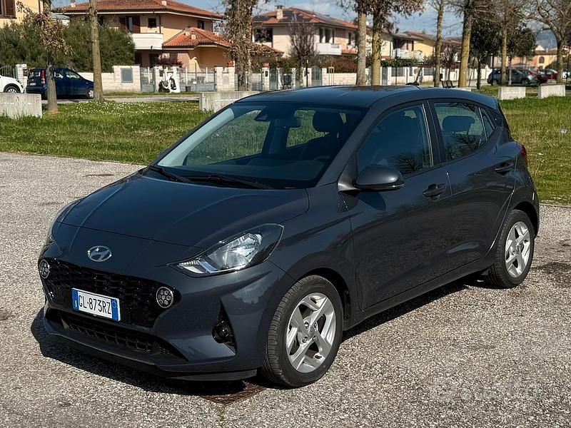 Usata Hyundai i10 67 CV (49 kW) 2022 Utilitaria