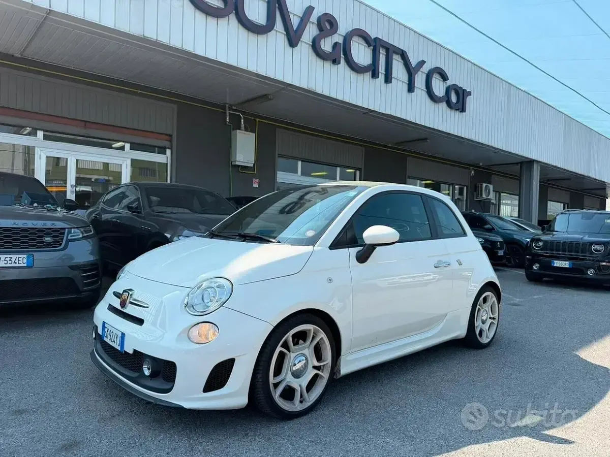 Usata Abarth 500C 140 CV (102 kW) 2012 Bianco Cabrio