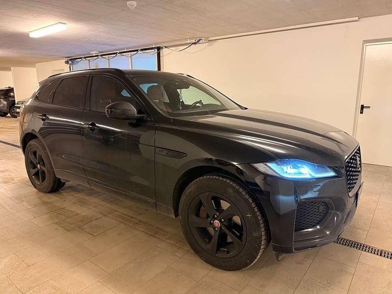 Usata Jaguar F-Pace SE 204 CV (150 kW) 2023 Nero SUV