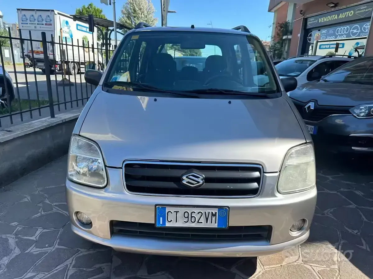 Gebraucht Suzuki Wagon R+ GL 94 PS (69 kW) 2005 Grau Van / Kleinbus