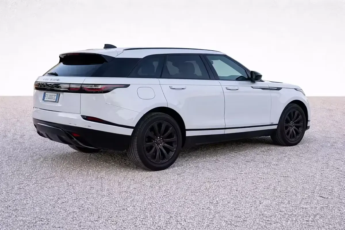 Usata Land Rover Range Rover Velar SE Dynamic 241 CV (177 kW) 2018 Bianco SUV