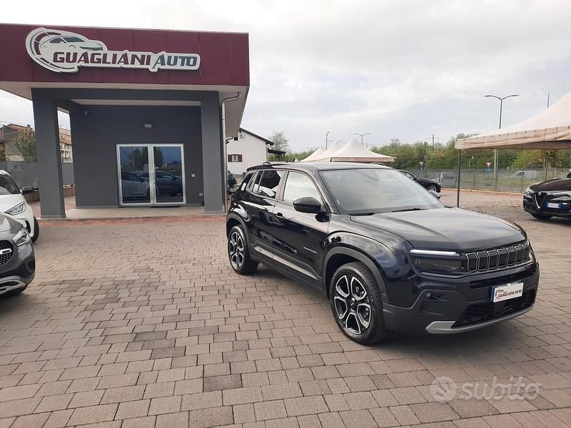 Usado Jeep Avenger Summit 101 CV (74 kW) 2023 Negro SUV