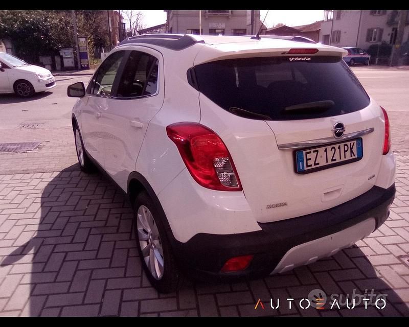 Usata Opel Mokka Cosmo 136 CV (100 kW) 2015 Bianco SUV