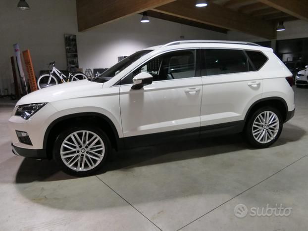 Usata Seat Ateca 4Drive 190 CV (139 kW) 2017 Bianco pastello SUV