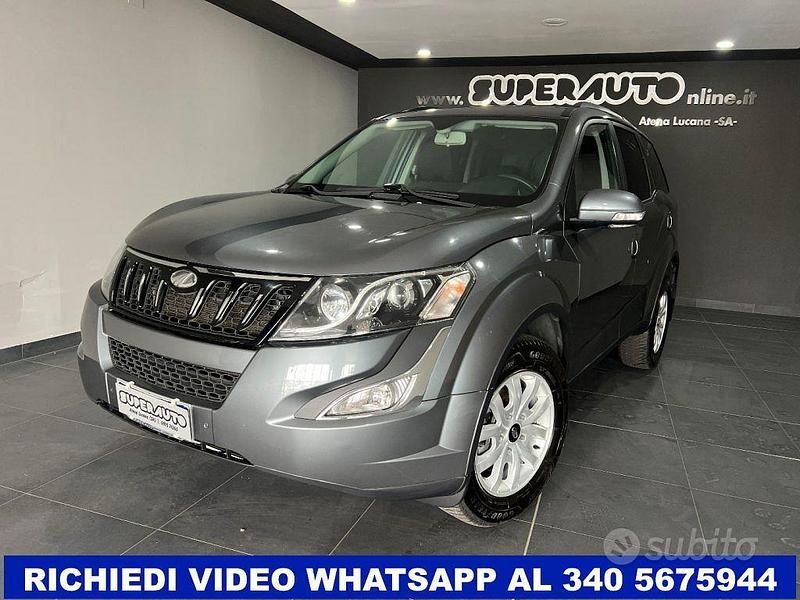 Usata Mahindra XUV500 140 CV (102 kW) 2018 Grigio scuro SUV