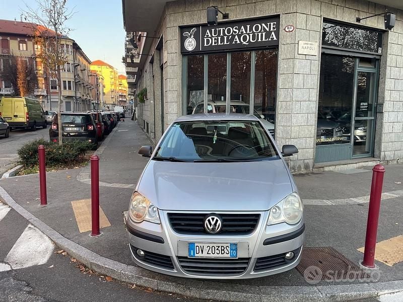 Usata VW Polo Comfortline 70 CV (51 kW) 2008 Grigio Utilitaria