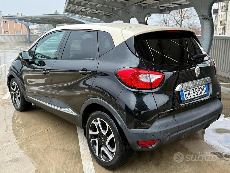 Usata Renault Captur 115 CV (84 kW) 2013 Nero SUV