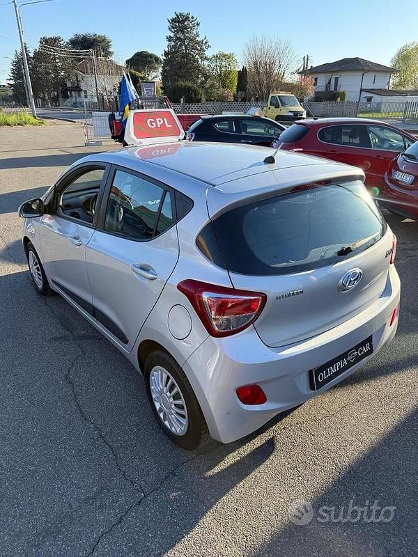 Usata Hyundai i10 2016 Grigio Utilitaria