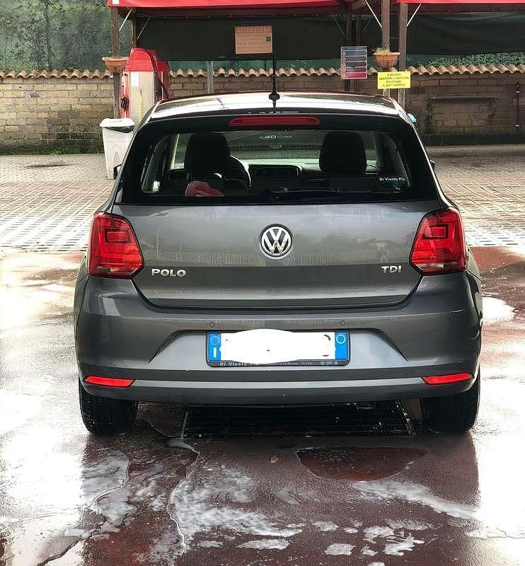 Usata VW Polo Comfortline 75 CV (55 kW) 2015 Berlina