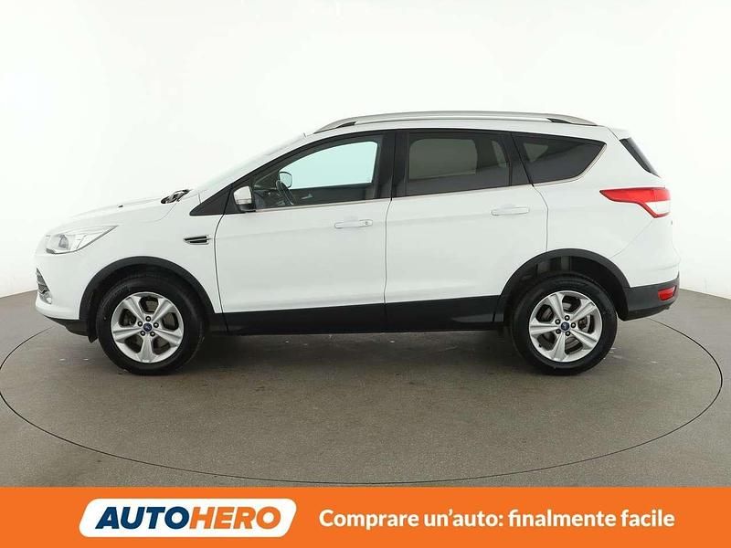 Usata Ford Kuga 120 CV (88 kW) 2016 Bianco SUV