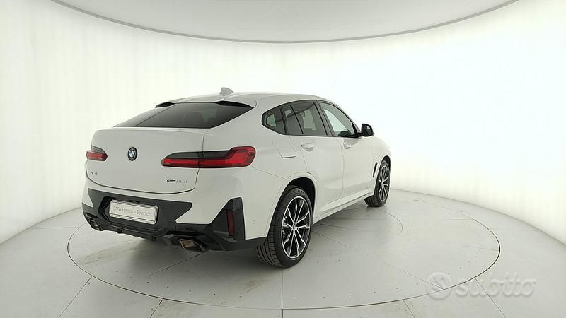 Usata BMW X4 M Sport 190 CV (139 kW) 2024 Bianco SUV
