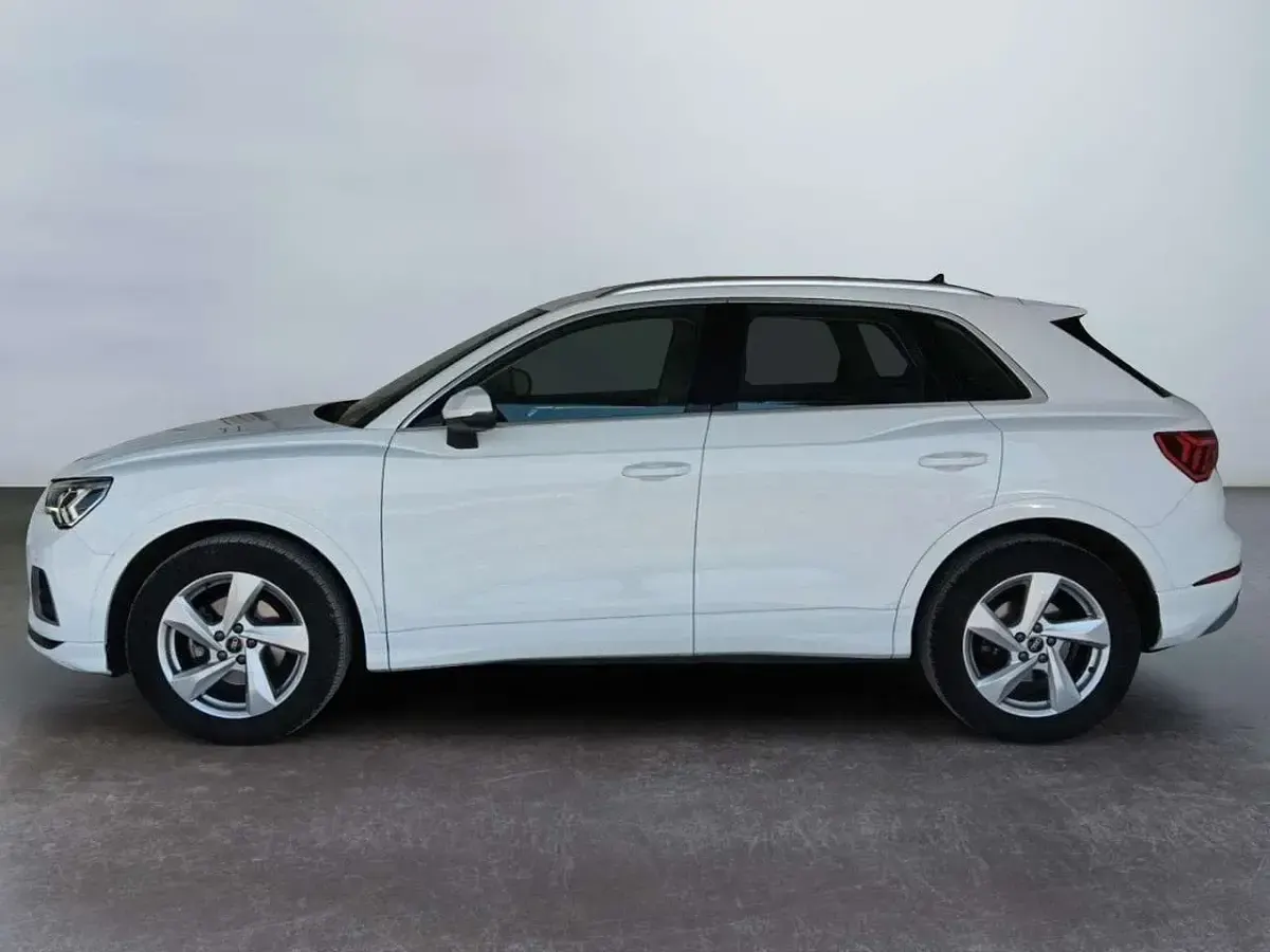 Usata Audi Q3 Advanced 150 CV (110 kW) 2024 Bianco SUV
