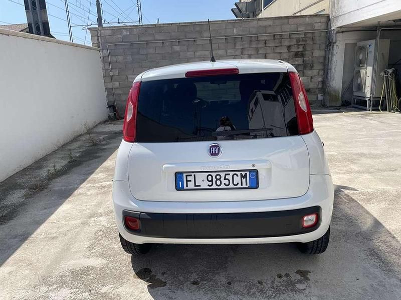 Bianco Usata 2017 Fiat Panda Lounge Due volumi | 7000 € (Ottimo prezzo) - Immagine 1/4