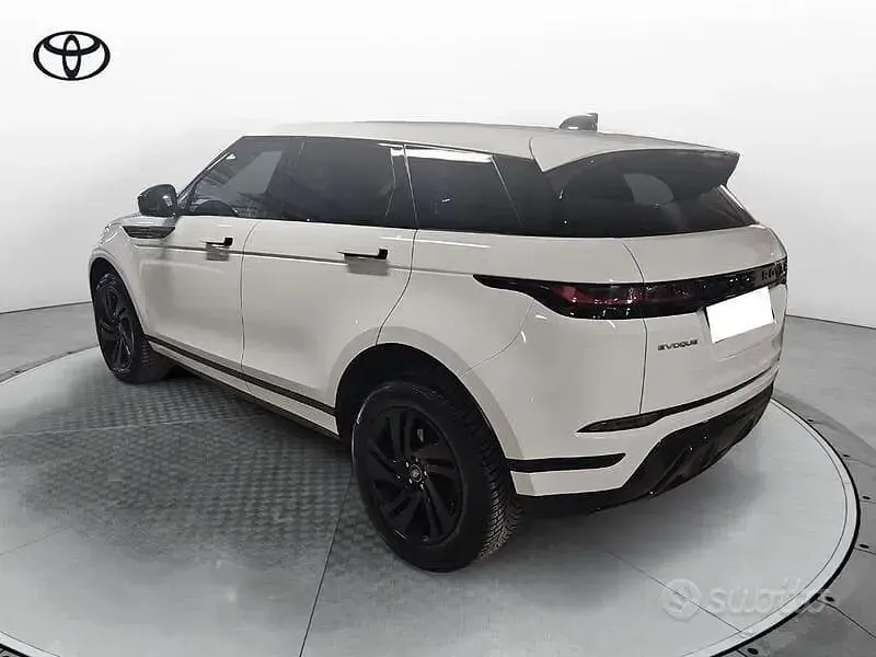 Usata Land Rover Range Rover evoque S 204 CV (150 kW) 2021 Bianco SUV