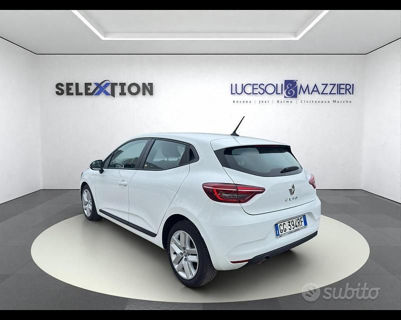 Usata Renault Clio V Zen 101 CV (74 kW) 2021 Bianco Berlina