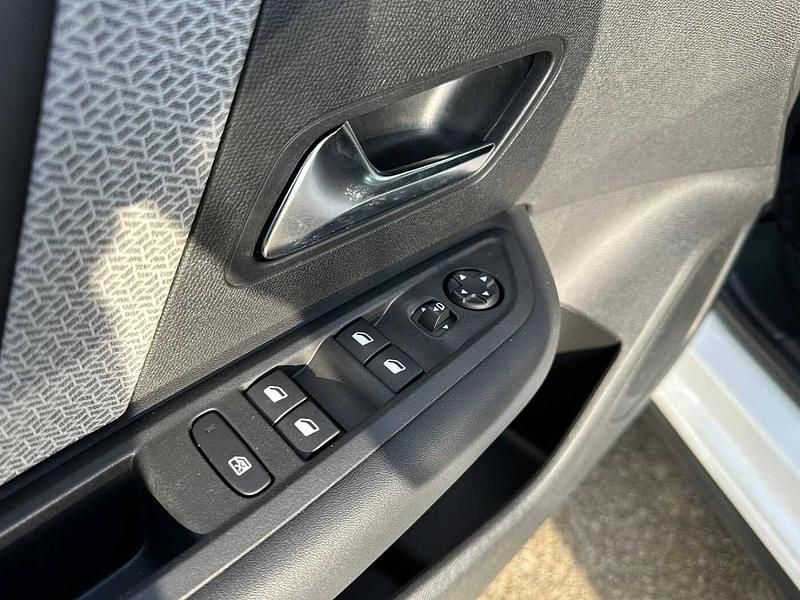 Usata Citroën C4 Feel 131 CV (96 kW) 2022 Bianco Berlina