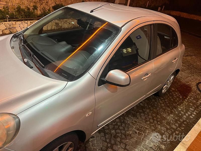 Usata Nissan Micra 80 CV (58 kW) 2012 Grigio Utilitaria