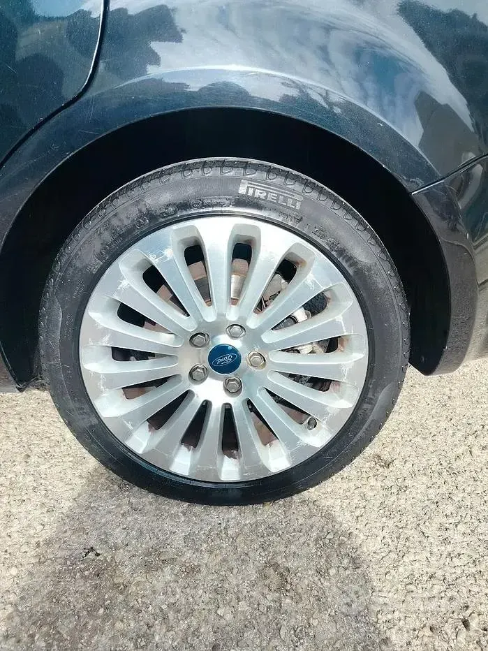Usata Ford C-MAX Titanium 90 CV (66 kW) 2008 Monovolume
