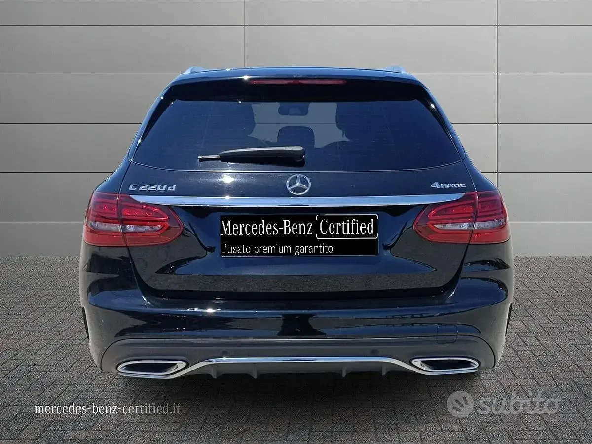 Usata Mercedes 220 Premium 194 CV (142 kW) 2020 Grigio Station wagon