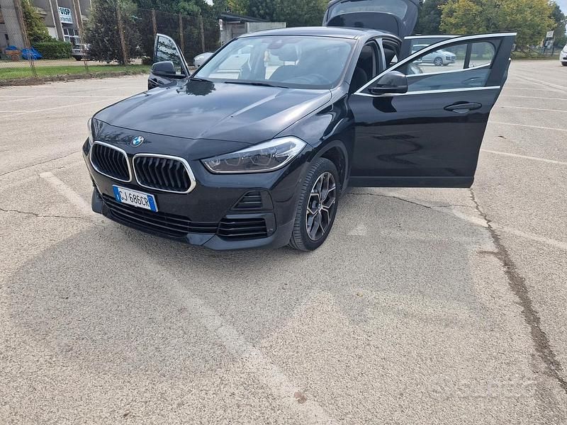 Nero Usata 2022 BMW X2 Advantage SUV | 26.500 € (Buon prezzo) - Immagine 1/4