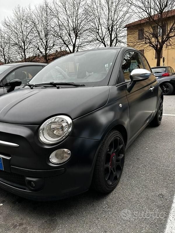 Usata Fiat 500 75 CV (55 kW) 2011 Nero Utilitaria