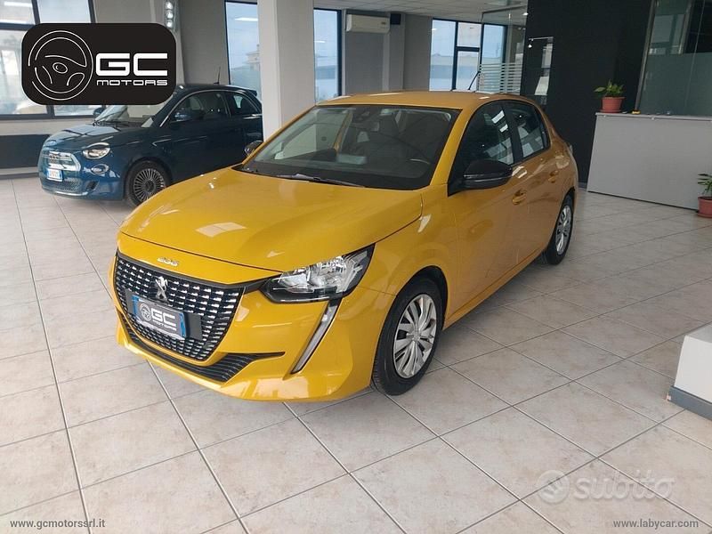 Usata Peugeot 208 Active 74 CV (54 kW) 2023 Giallo Utilitaria