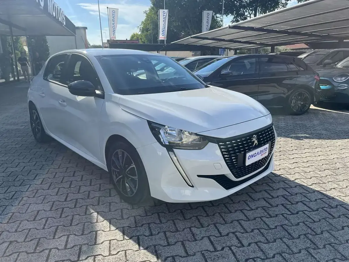 Usata Peugeot 208 Active 75 CV (55 kW) 2023 Other Utilitaria
