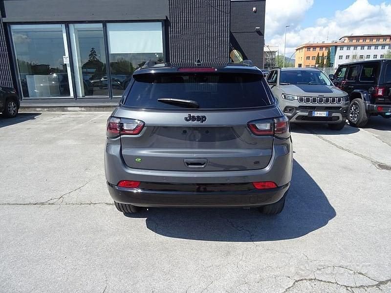 Nuova Jeep Compass Summit 130 CV (95 kW) 2025 Grigio SUV
