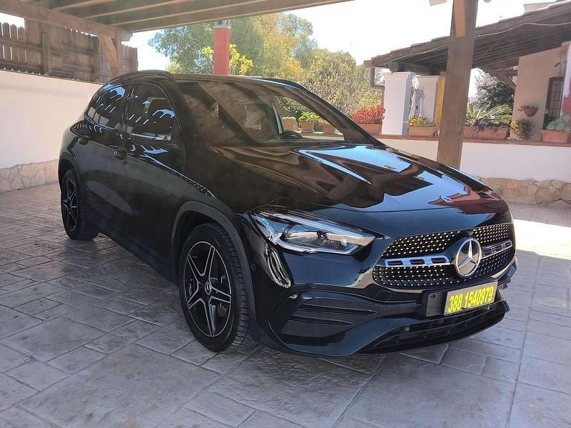 Usata Mercedes GLA200 Premium 150 CV (110 kW) 2022 Other SUV