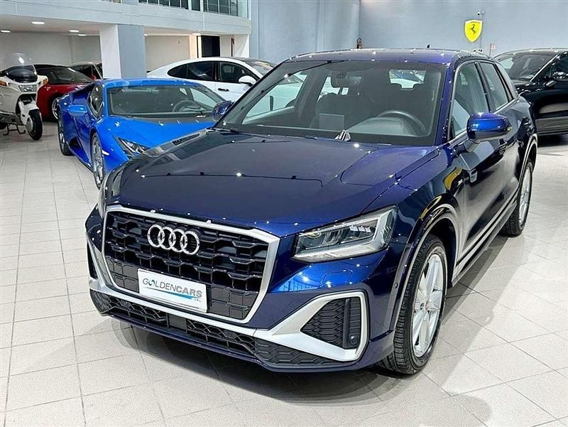 Blu/azzurro Usata 2022 Audi Q2 Ambiente SUV | 22.850 € (Ottimo prezzo) - Immagine 1/4