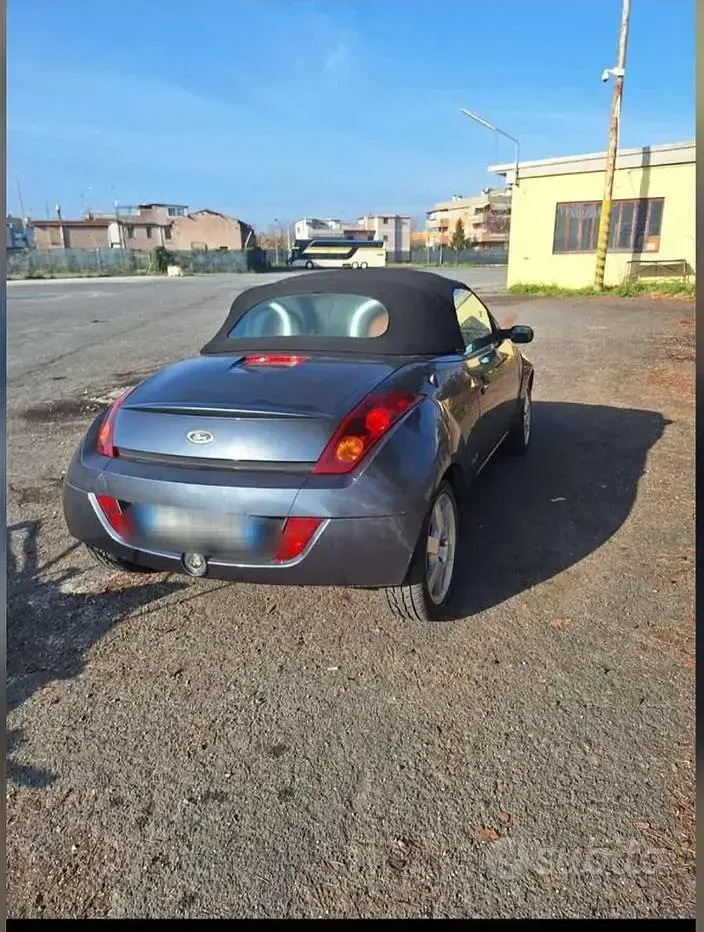 Usata Ford StreetKa 95 CV (69 kW) 2003 Grigio Cabrio