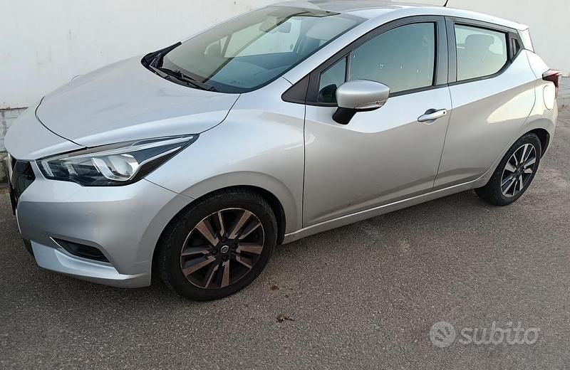 Usata Nissan Micra 90 CV (66 kW) 2018 Grigio Berlina
